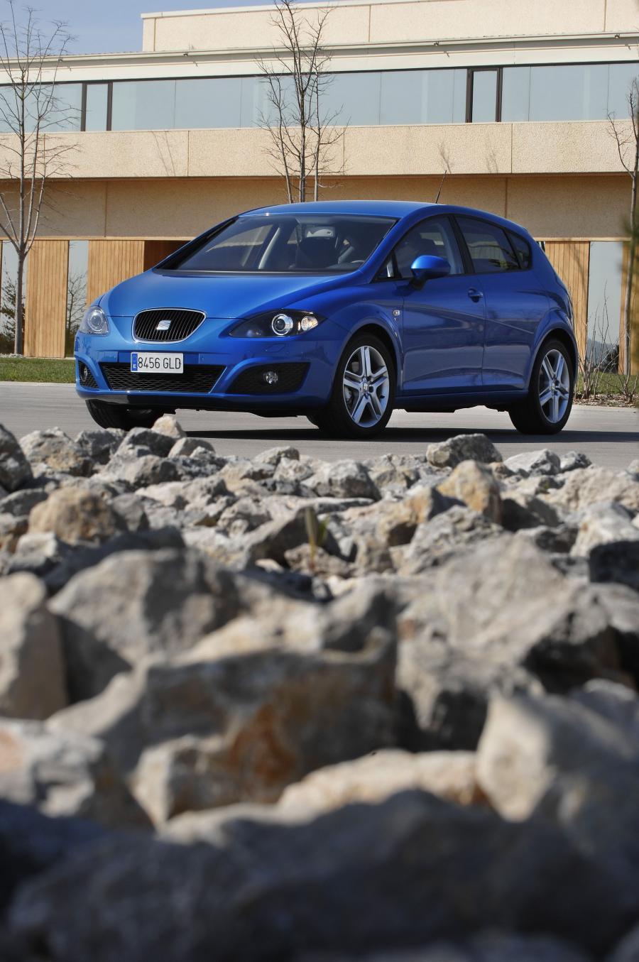  Seat Leon 2009 года  (фото 56 из 104)
